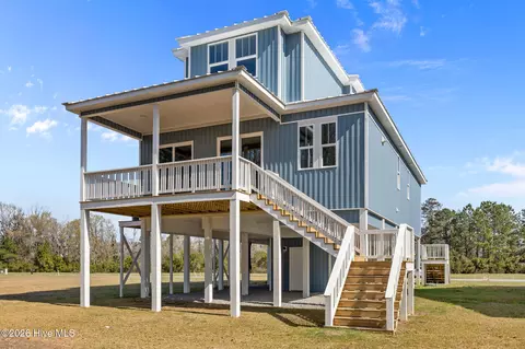 Exterior - 3204 Whichards Beach Rd, Chocowinity, NC 27817 photo 5 of 8