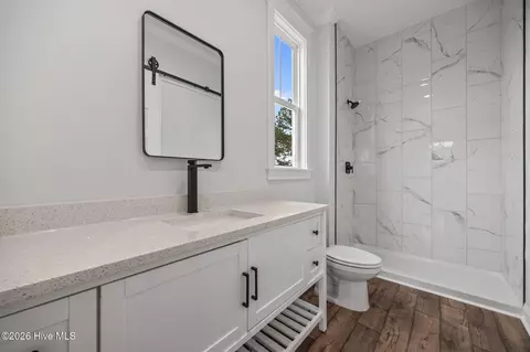 Bath - 3204 Whichards Beach Rd, Chocowinity, NC 27817 photo 5 of 5
