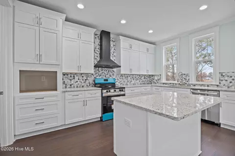 Kitchen - 3230 Whichards Beach Rd, Chocowinity, NC 27817 photo 1 of 3