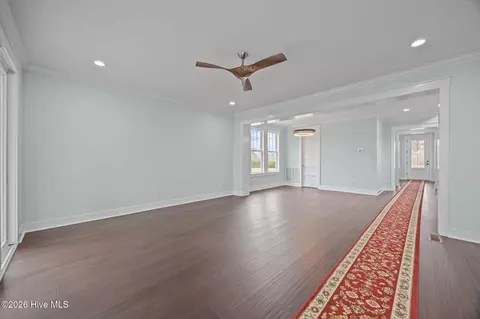Living - 3230 Whichards Beach Rd, Chocowinity, NC 27817 photo 2 of 4