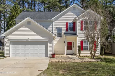 3045 Buttonwood Ln, Clayton, NC 27520