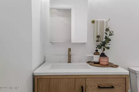 Bath - 12 Kippen Ct, Pinehurst, NC 28374 photo 6 of 12