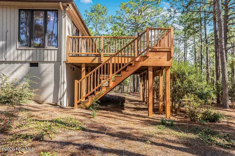 Exterior - 12 Kippen Ct, Pinehurst, NC 28374 photo 6 of 10