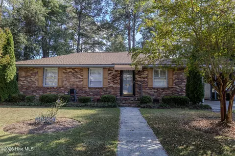 507 W 20th St, Lumberton, NC 28358