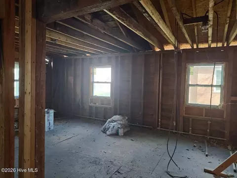 317 E Peyton Ave, Kinston, NC 28501 photo 7