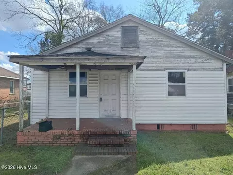 317 E Peyton Ave, Kinston, NC 28501 photo 2