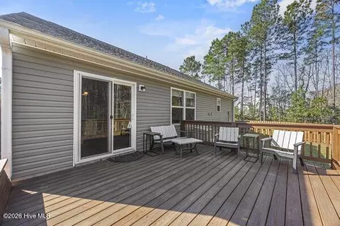 Exterior - 238 Poppleton Dr, Hampstead, NC 28443 photo 4 of 7