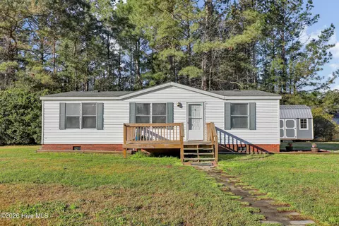 307 Buttonwood Ct, Rocky Point, NC 28457