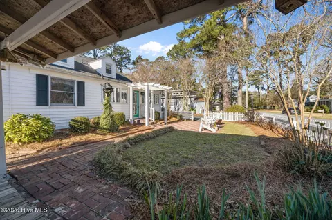 Exterior - 1339 Bayview Rd, Bath, NC 27808 photo 7 of 16