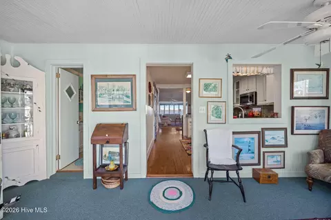 Entry Way - 1339 Bayview Rd, Bath, NC 27808 photo 1 of 4