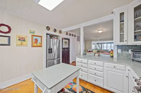 Kitchen - 1339 Bayview Rd, Bath, NC 27808 photo 3 of 3