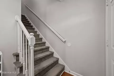 Entry Way - 115 Spain Dr, Hubert, NC 28539 photo 3 of 6