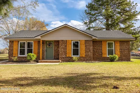 1061 Pactolus Hw, Greenville, NC 27834