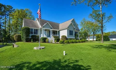 105 Raft Rd, New Bern, NC 28562