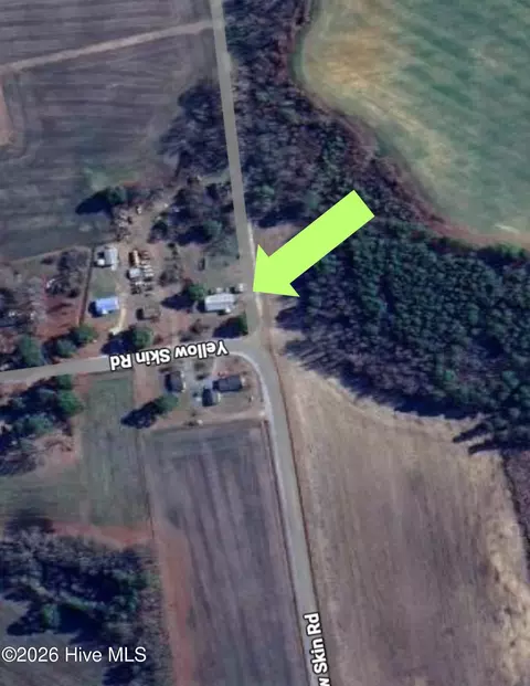 484 Yellow Skin Rd, Autryville, NC 28318