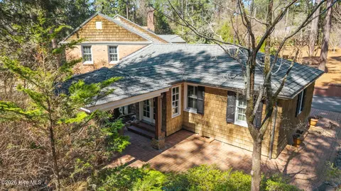 Exterior - 4 Augusta Way, Pinehurst, NC 28374 photo 6 of 18