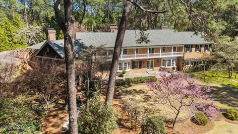 Exterior - 4 Augusta Way, Pinehurst, NC 28374 photo 5 of 17