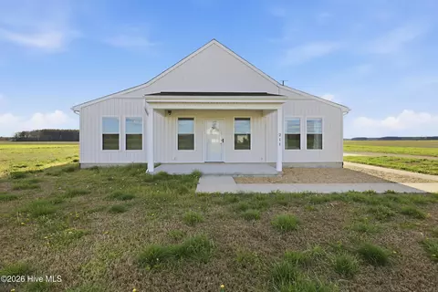 211 Gallberry Rd, South Mills, NC 27976
