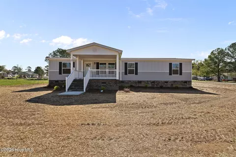 25 Old Pebble Ln, Kenly, NC 27542