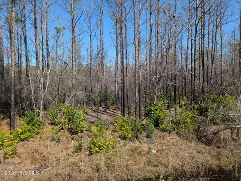 844 W Boiling Spring Rd, Boiling Spring Lakes, NC 28461
