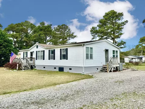 131 Edgewater Dr, Grandy, NC 27939