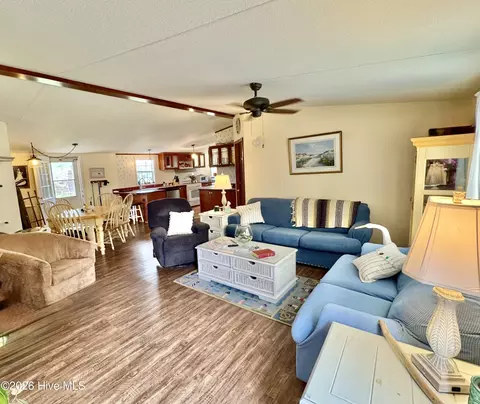 131 Edgewater Dr, Grandy, NC 27939 photo 3