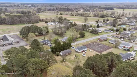 View/Area - 207 S Cherry Ln, Windsor, NC 27983 photo 5 of 8