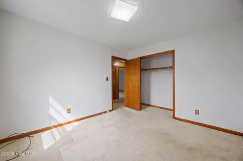 Bedroom - 207 S Cherry Ln, Windsor, NC 27983 photo 7 of 10