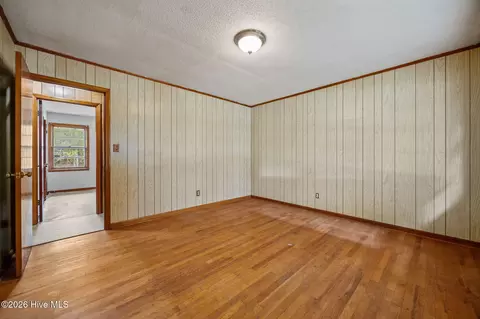 Bedroom - 207 S Cherry Ln, Windsor, NC 27983 photo 1 of 10