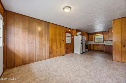 Other - 207 S Cherry Ln, Windsor, NC 27983 photo 5 of 10