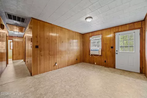 Entry Way - 207 S Cherry Ln, Windsor, NC 27983 photo 2 of 2