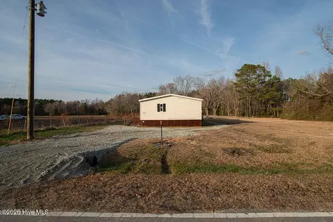 1018 Harrells Loop Rd, Jacksonville, NC 28540 photo 34