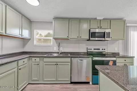 1018 Harrells Loop Rd, Jacksonville, NC 28540 photo 15