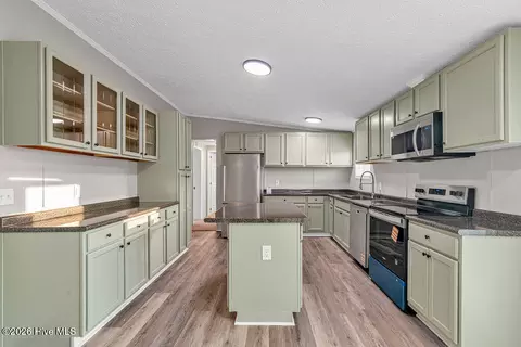 1018 Harrells Loop Rd, Jacksonville, NC 28540 photo 14