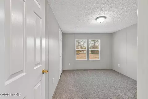 1018 Harrells Loop Rd, Jacksonville, NC 28540 photo 20