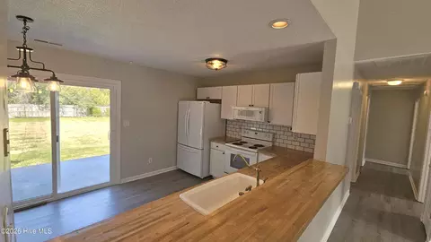183 Parnell Rd, Hubert, NC 28539 photo 8