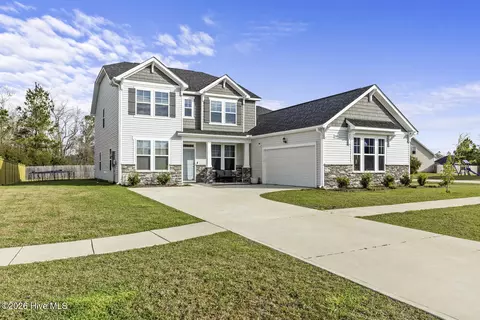 841 Tuscarora Trl, Jacksonville, NC 28546