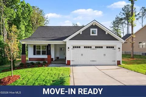 140 Red River Dr, Selma, NC 27576