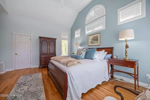 Bedroom - 922 Potomac Dr, Chocowinity, NC 27817 photo 3 of 7