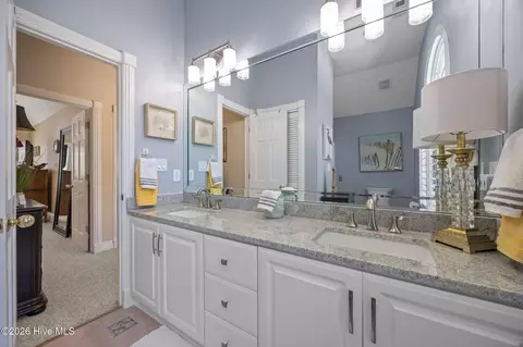 Bath - 922 Potomac Dr, Chocowinity, NC 27817 photo 5 of 6