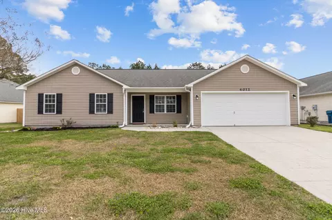4012 W T Whitehead Dr, Jacksonville, NC 28546