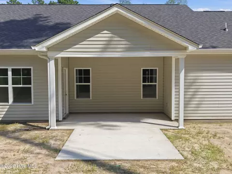 Exterior - 4206 Tinsley Ct, Ayden, NC 28513 photo 5 of 7