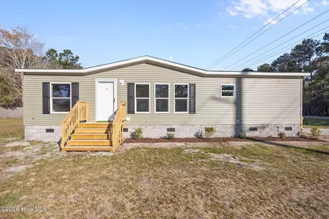 1203 Clariday Rd SW, Calabash, NC 28467
