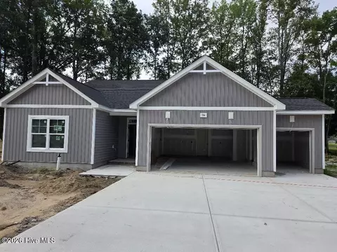914 Rialto Ln, Ayden, NC 28513