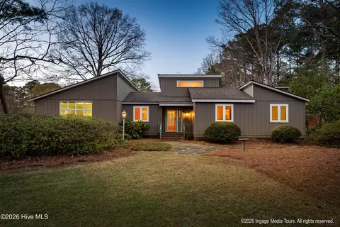 1301 Rondo Dr, Greenville, NC 27858