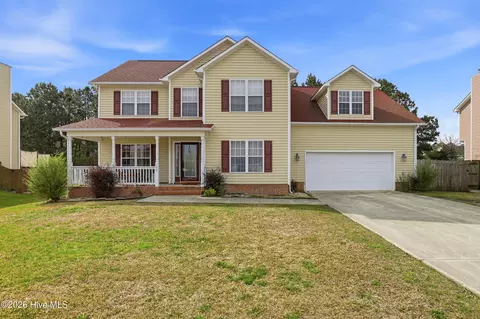 102 Corolla Ct, Jacksonville, NC 28546