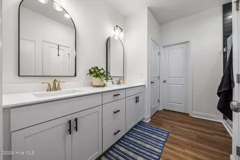 Bath - 809 Twin Leaf Ct, Cameron, NC 28326 photo 1 of 5