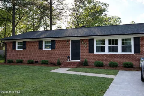 103 Pecan Dr, Murfreesboro, NC 27855