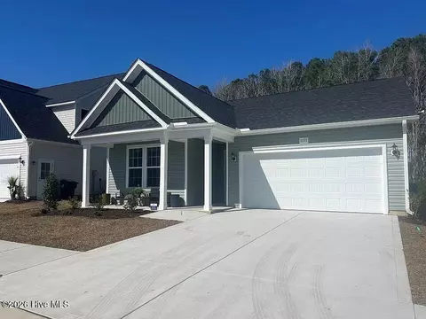 1132 Forest Bend Dr NW, Calabash, NC 28467