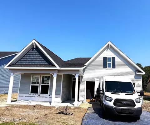 1132 Forest Bend Dr NW, Calabash, NC 28467